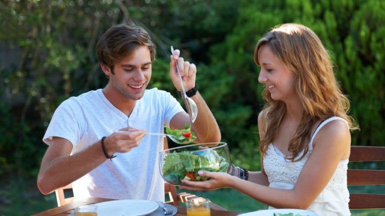 Alimentatie sanatoasa: 10 principii esențiale