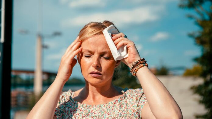 Insolația: simptome si primul ajutor
