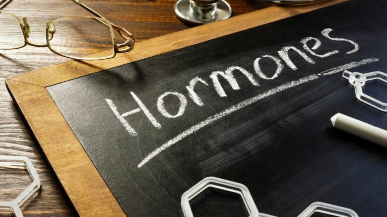 Hormoni: ce sunt și cum acționează?