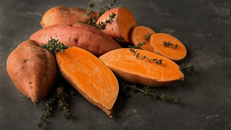 Cartofii dulci: ce vitamine și minerale câștigi?