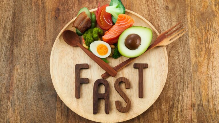 Cum ajută postul la reglarea metabolismului?